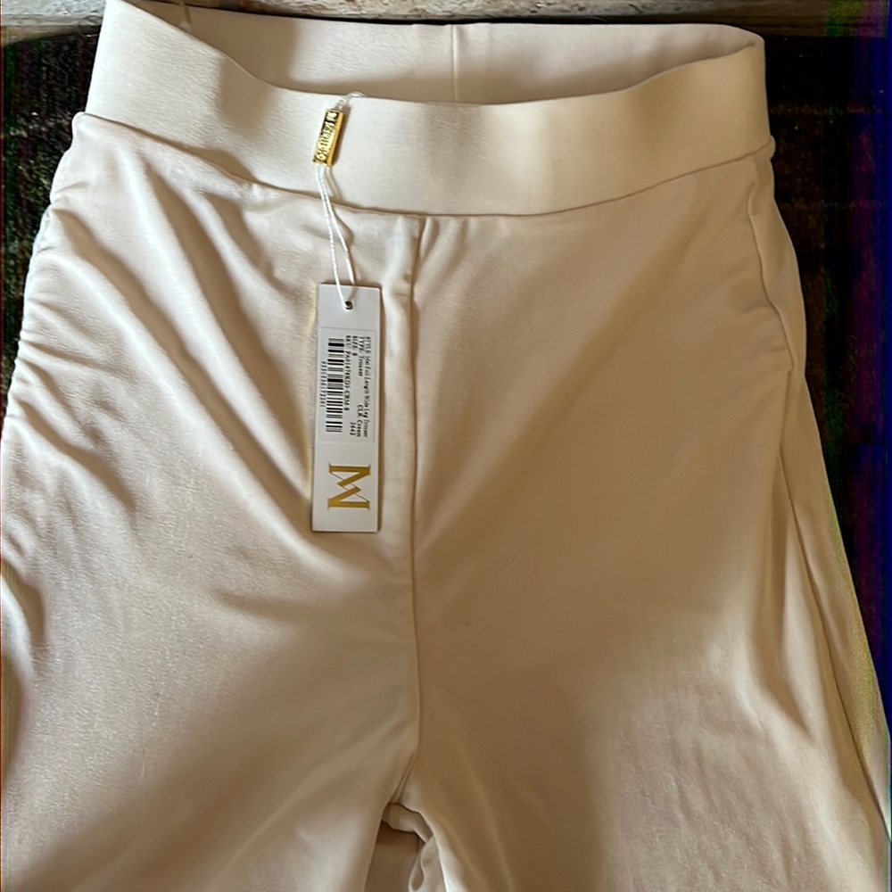 beautiful wide leg pants from Meshki